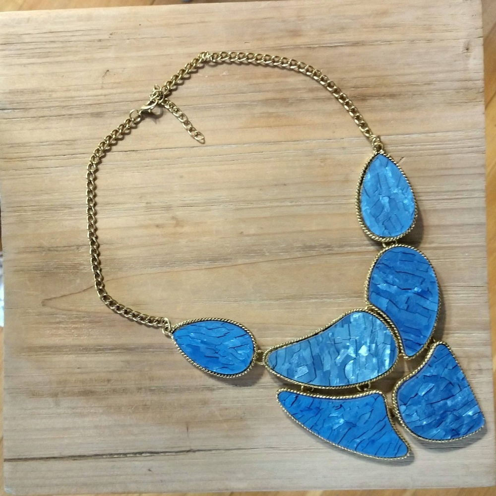 Blue panel statement necklace - Picture 5 of 6